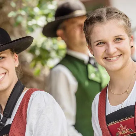 Ferienhus Klus 415 ميلاو